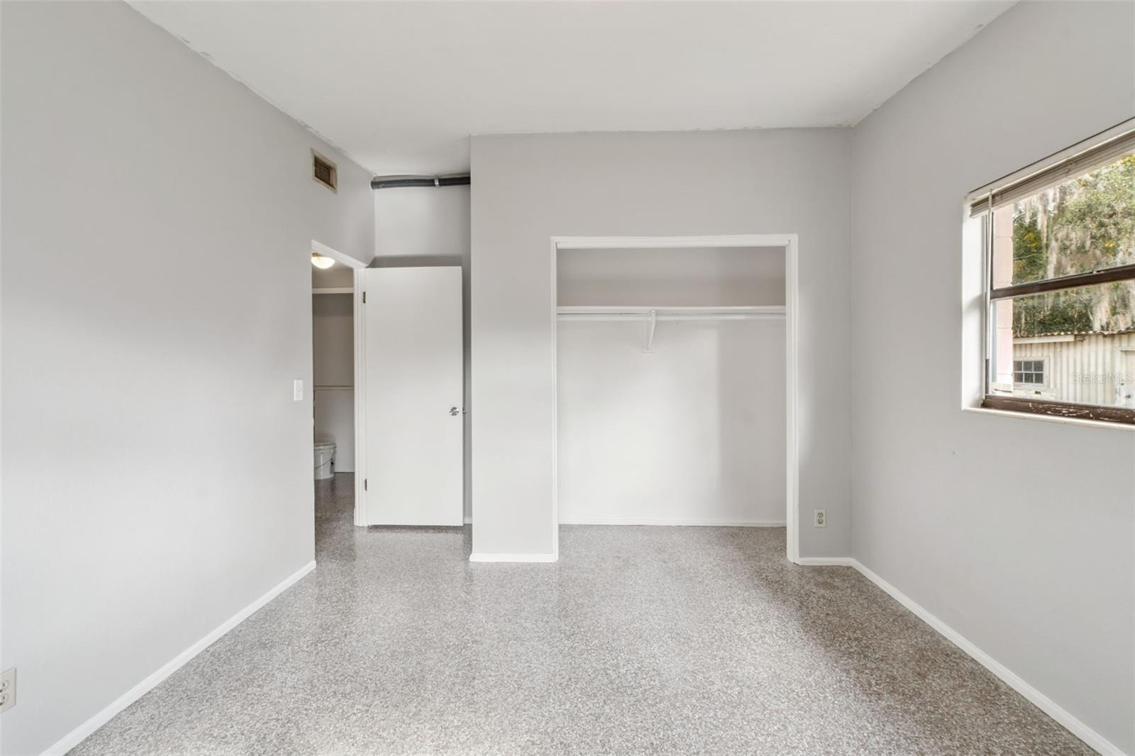 SUNLAND ESTATES 1ST ADD - Residential