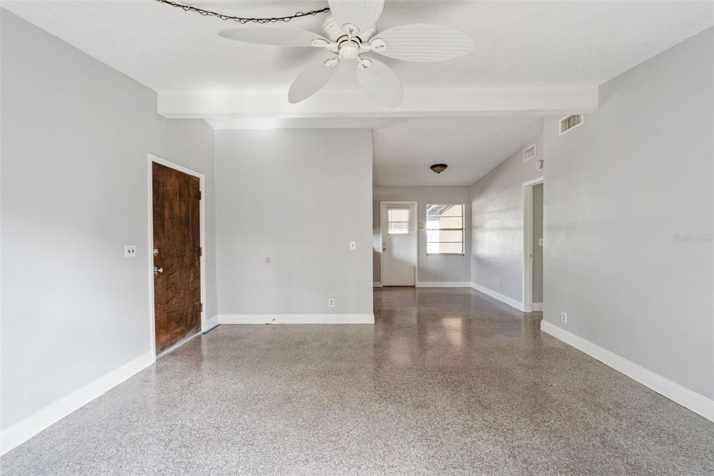 Photo of 705 Cherokee Circle, Sanford, FL 32773 (MLS # O6373927)