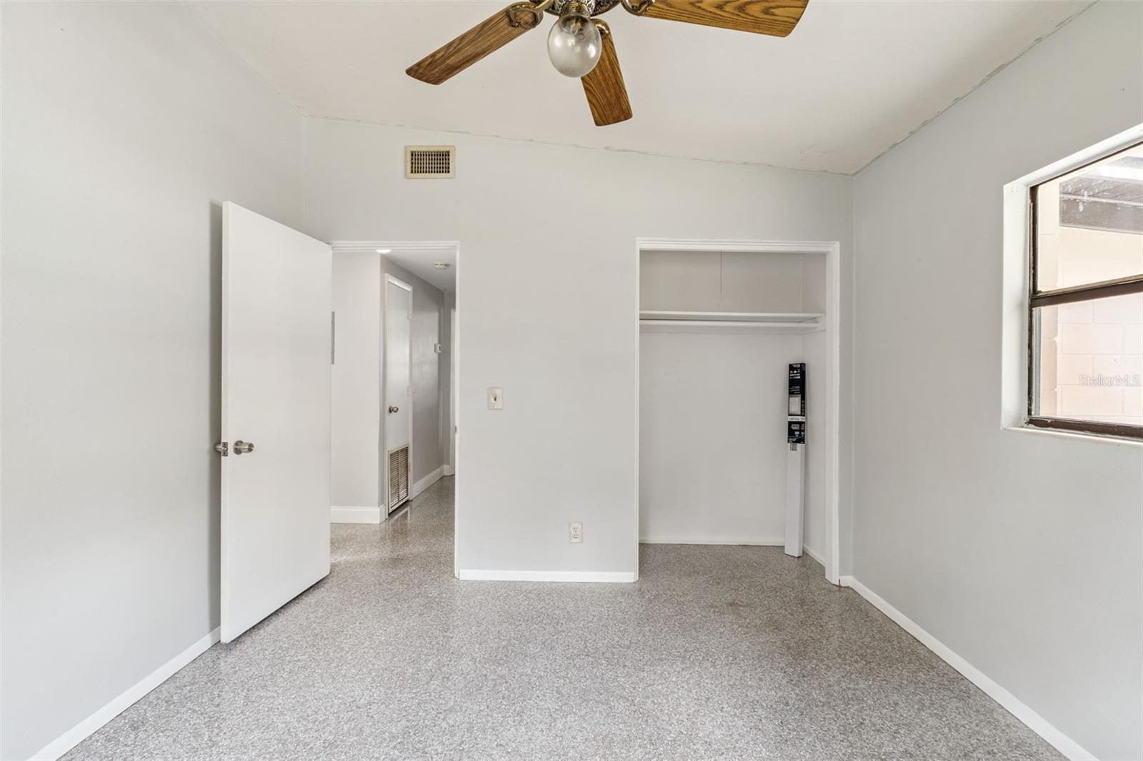 SUNLAND ESTATES 1ST ADD - Residential