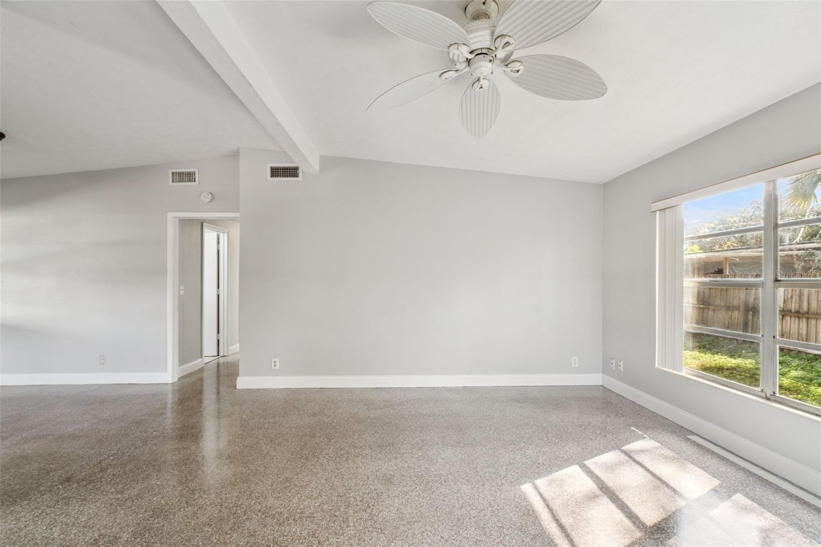 SUNLAND ESTATES 1ST ADD - Residential