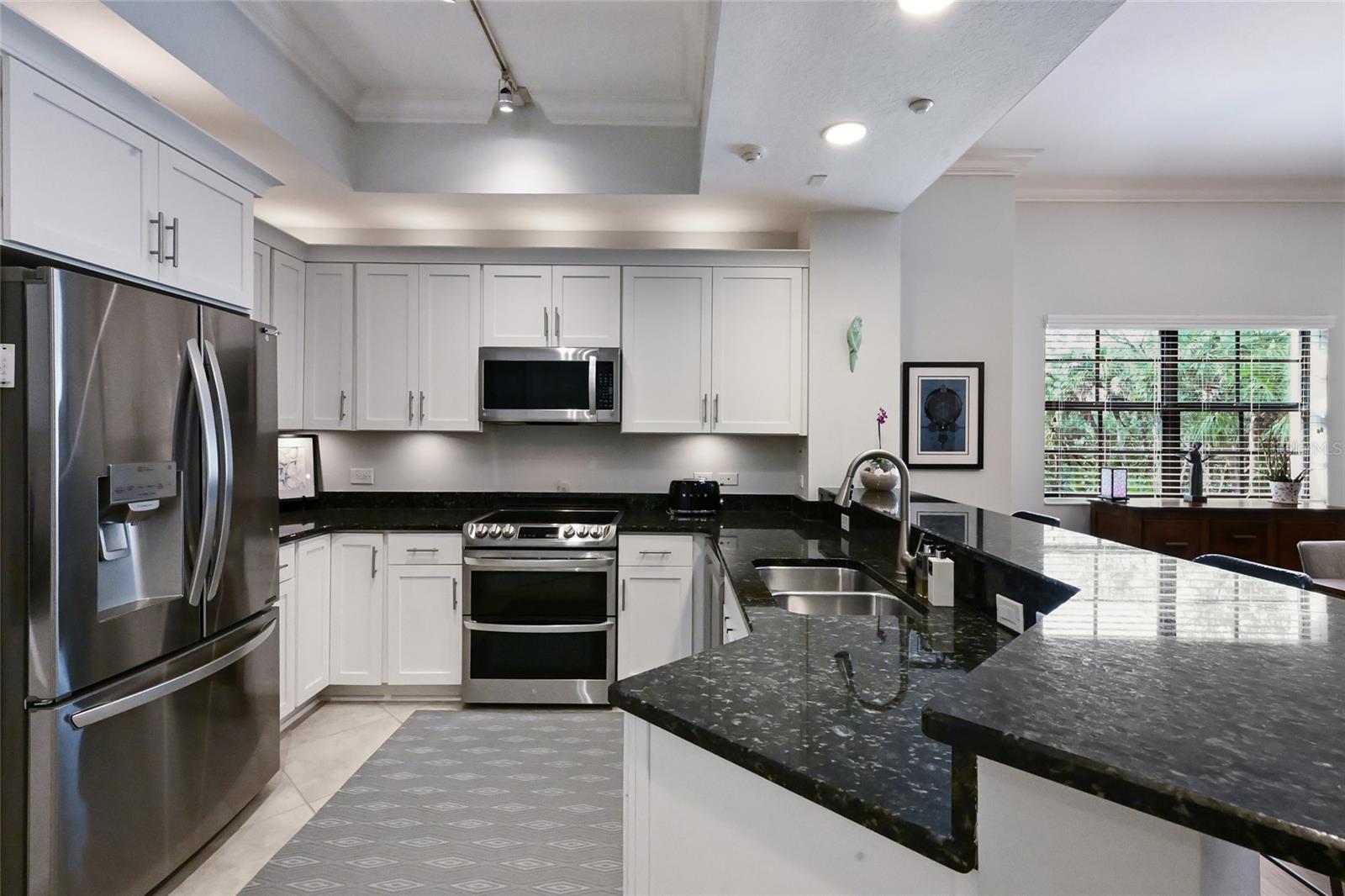 LAKE VISTA RESIDENCES PH II - Residential