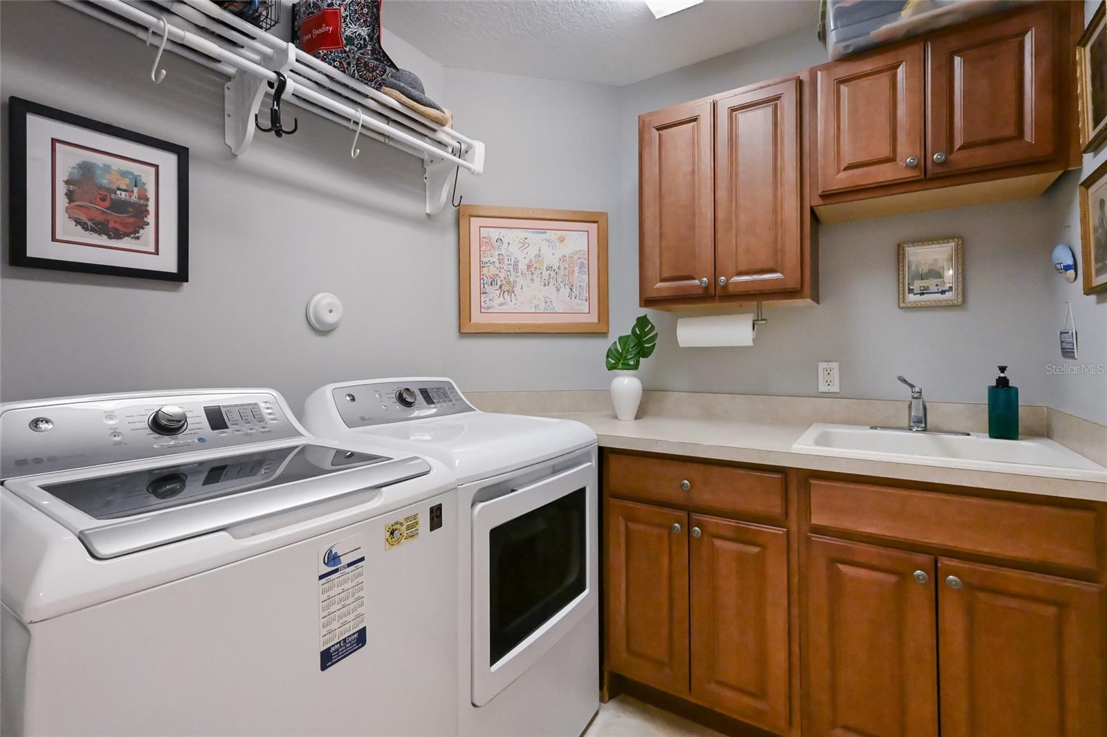 LAKE VISTA RESIDENCES PH II - Residential