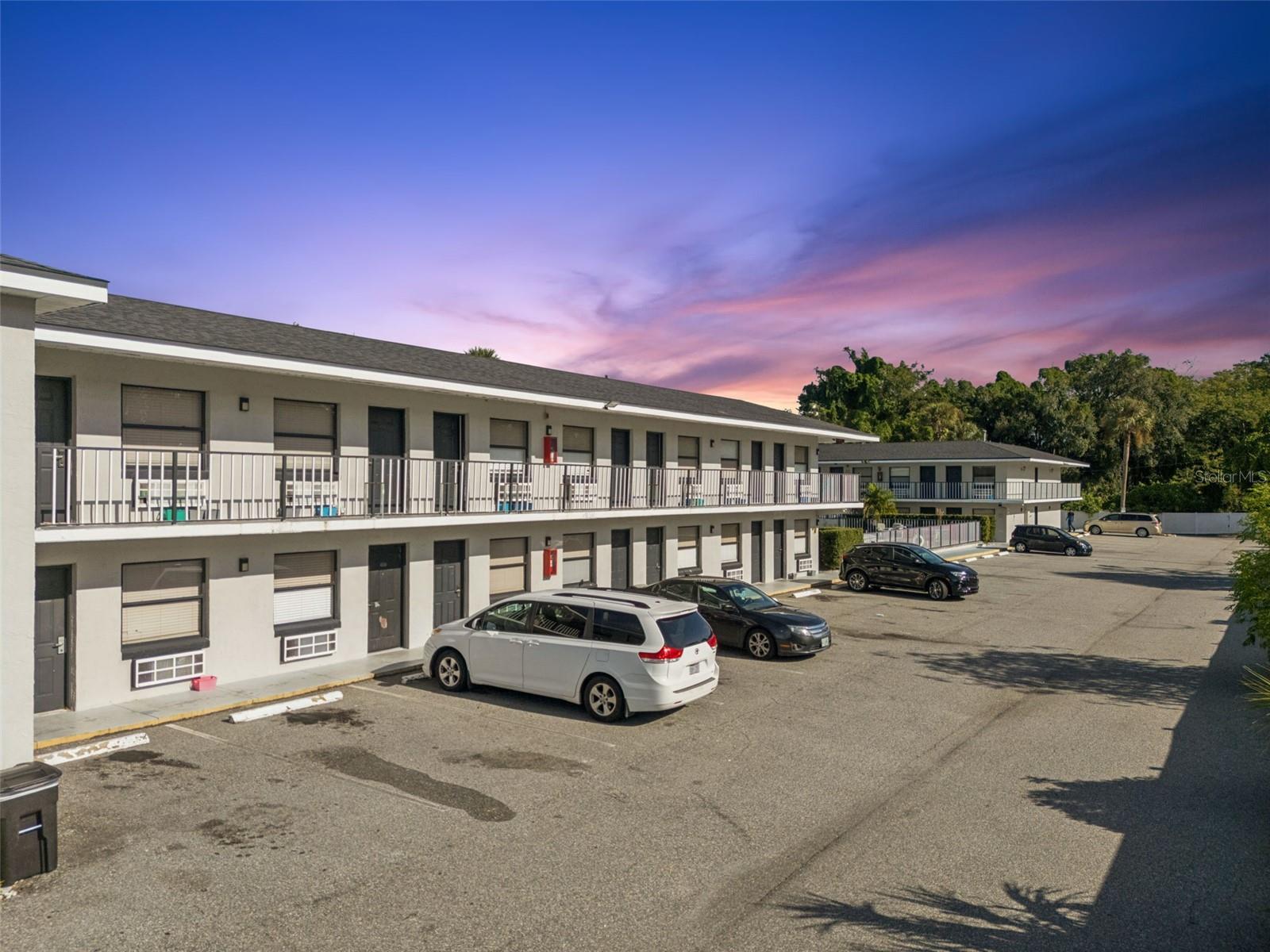 ACREAGE & UNREC - Commercial Sale