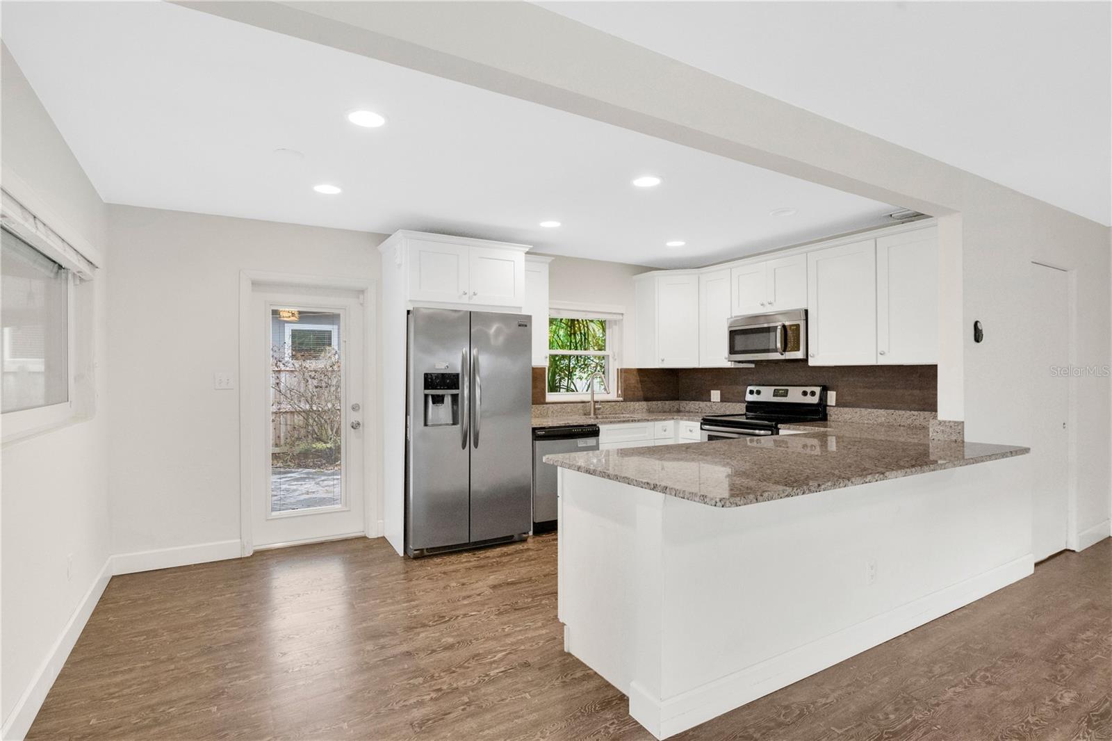 SEVILLE PARK - Residential