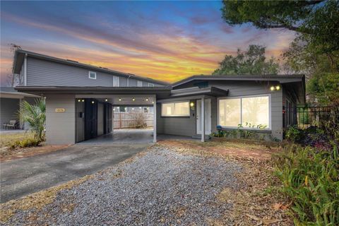 Photo of 1036 Aragon Avenue, Winter Park, FL 32789 (MLS # O6382491)