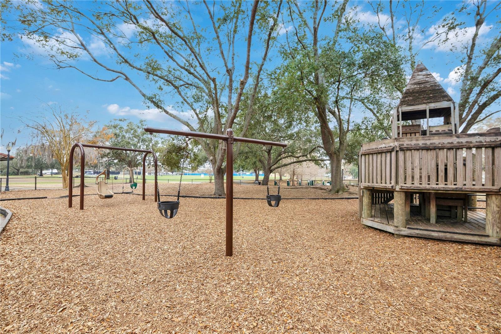 SEVILLE PARK - Residential