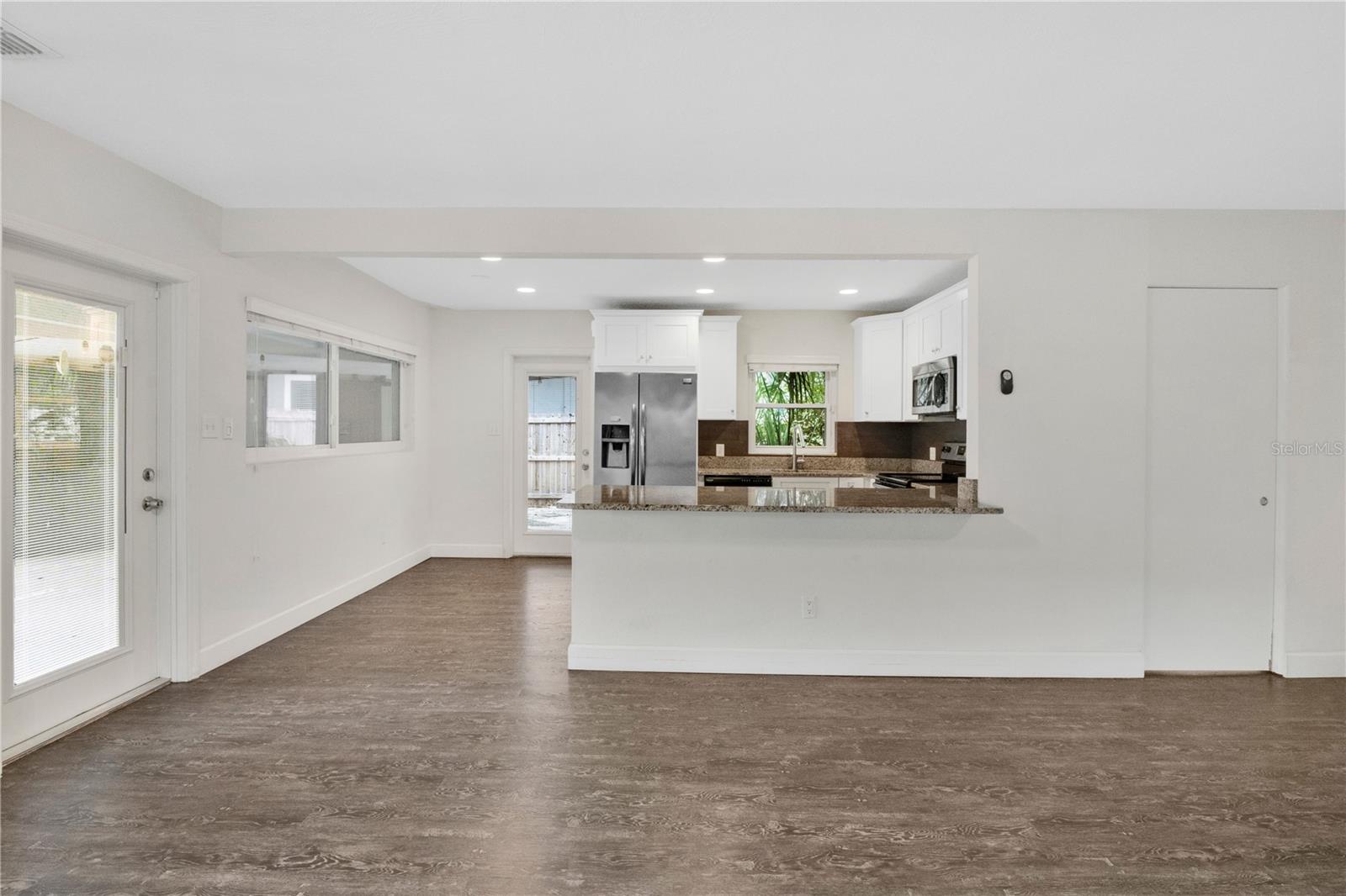 SEVILLE PARK - Residential