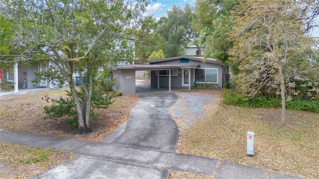 Photo of 1036 Aragon Avenue, Winter Park, FL 32789 (MLS # O6382491)