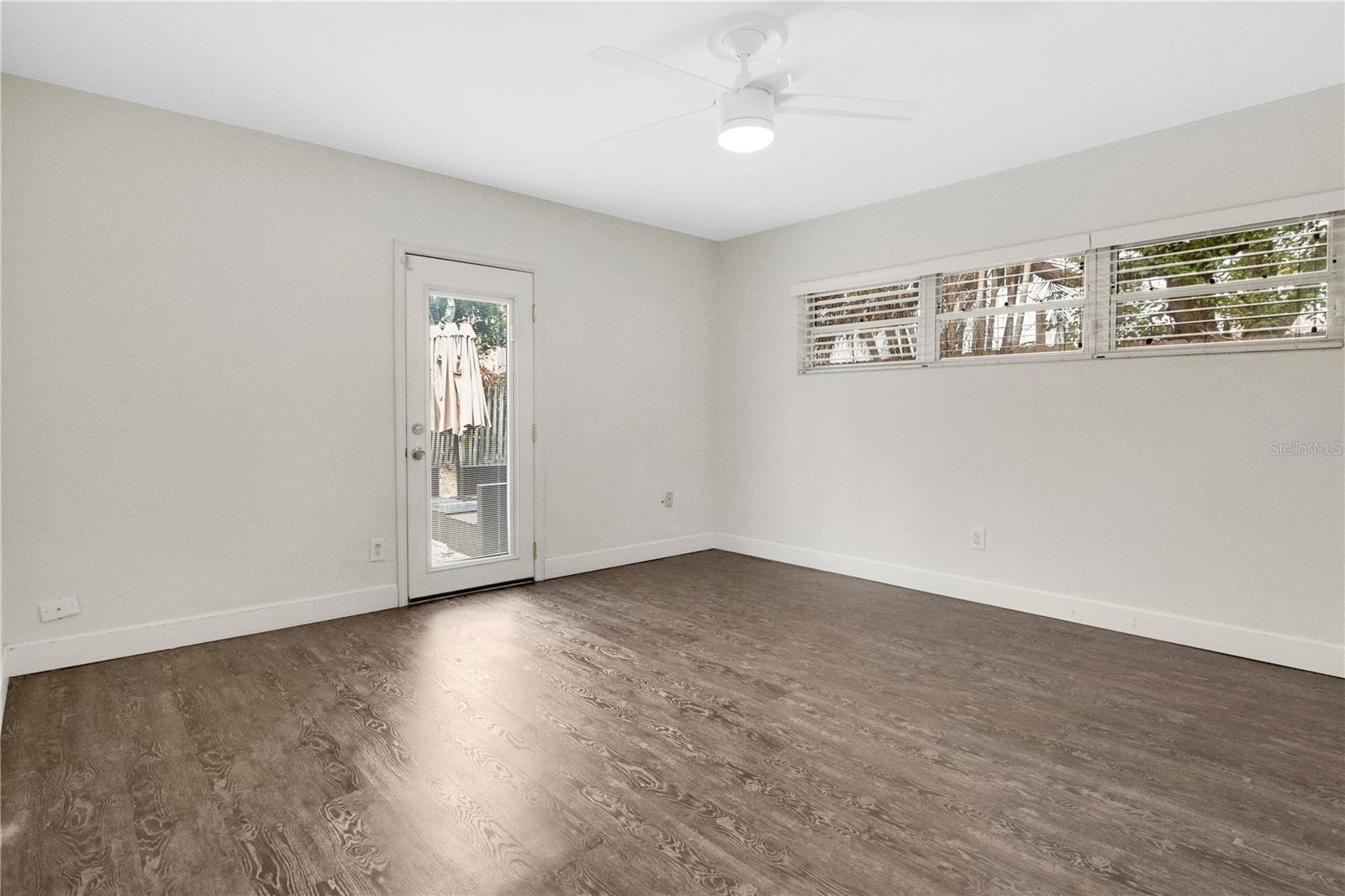 SEVILLE PARK - Residential