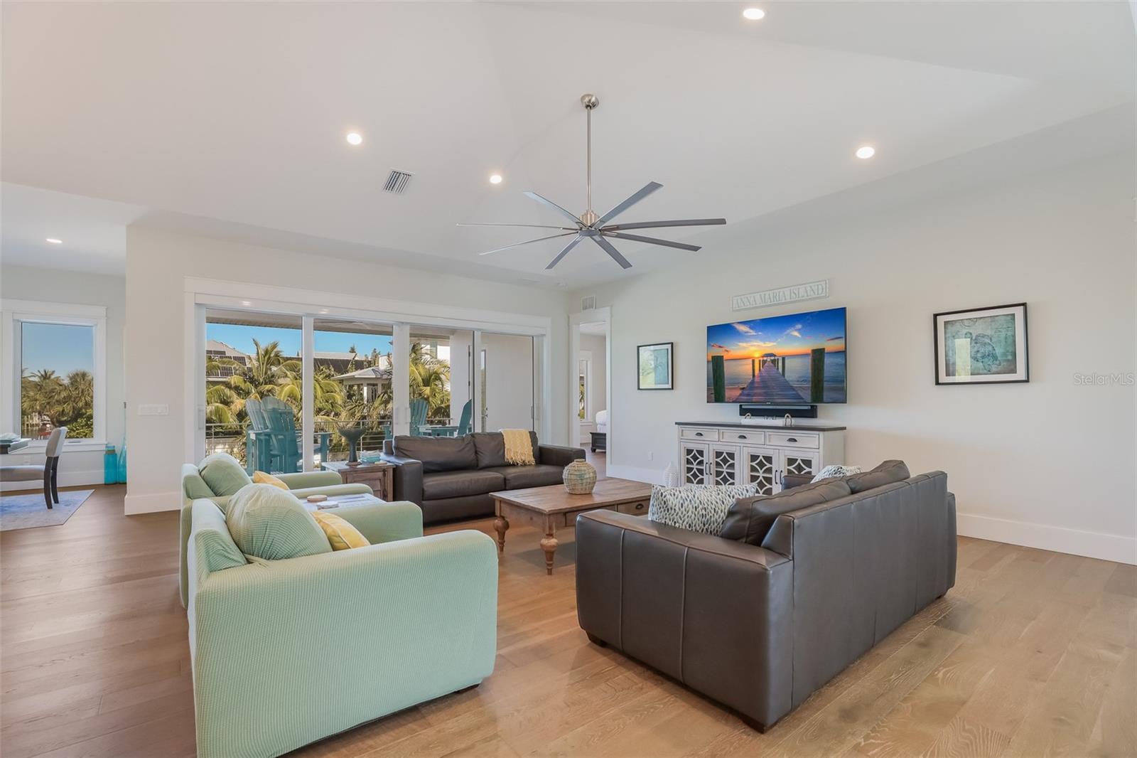 BIMINI BAY ESTATES - Residential