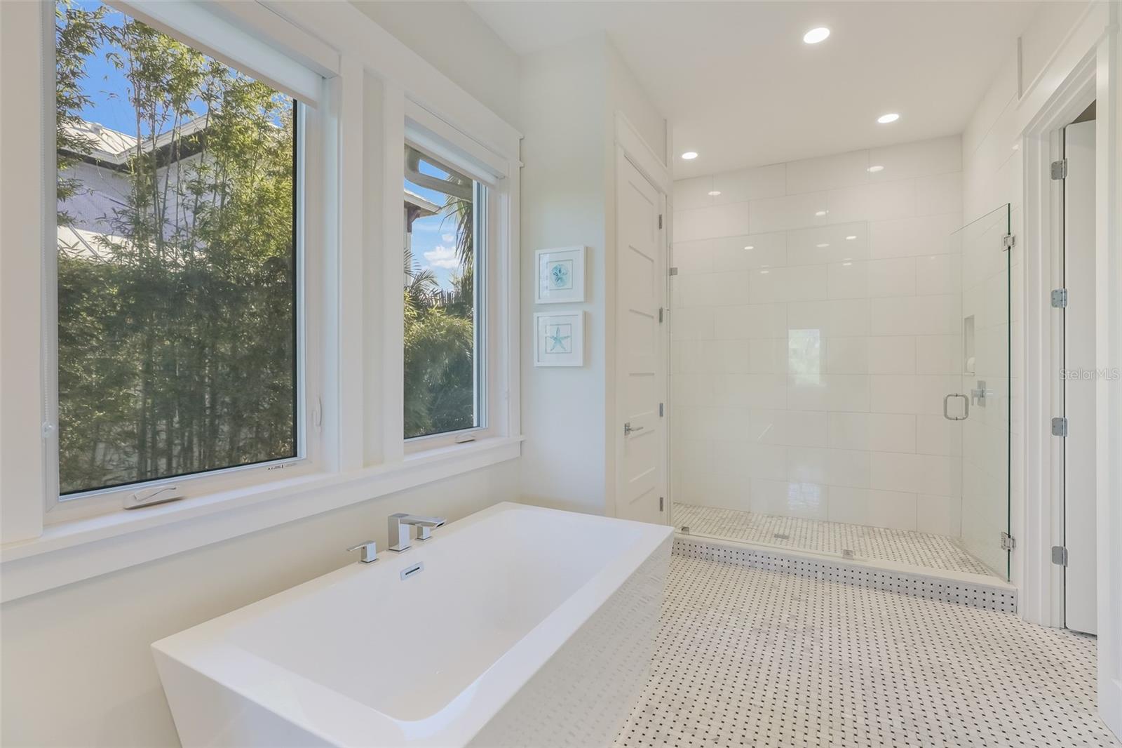 BIMINI BAY ESTATES - Residential