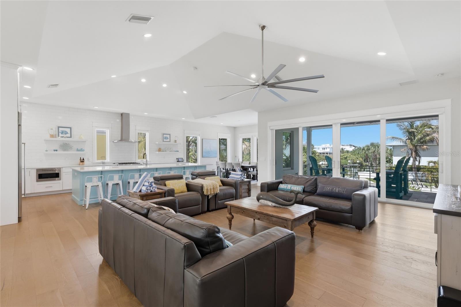 BIMINI BAY ESTATES - Residential