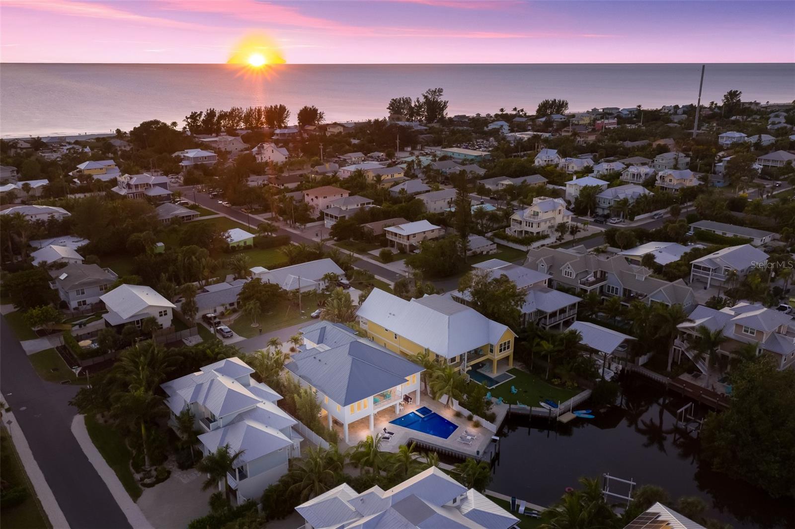 BIMINI BAY ESTATES - Residential