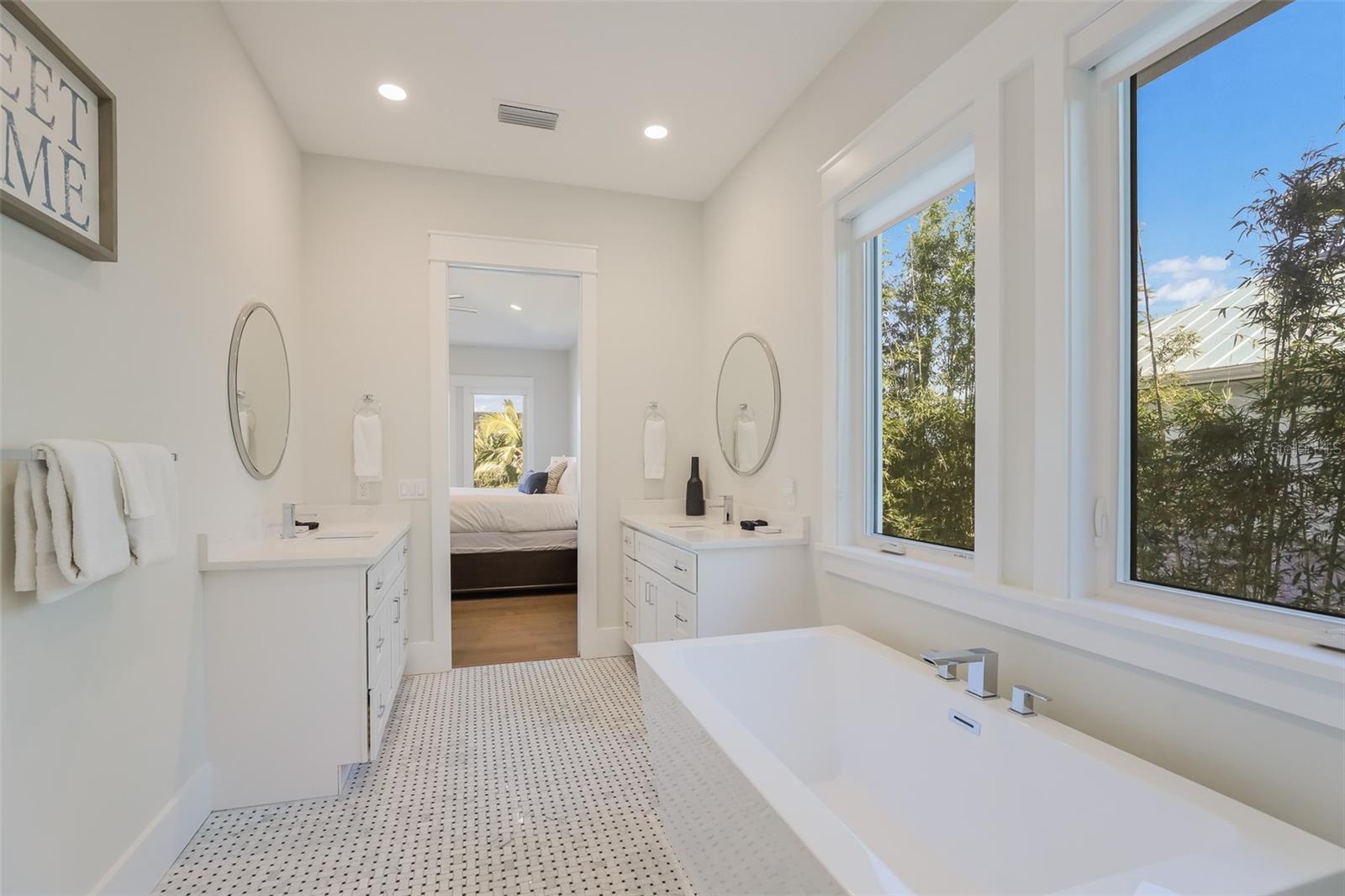 BIMINI BAY ESTATES - Residential