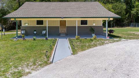 Tiny photo for 830 NW 111th Lane, Oxford, FL 34484 (MLS # S5150375)