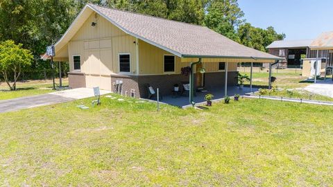Tiny photo for 830 NW 111th Lane, Oxford, FL 34484 (MLS # S5150375)