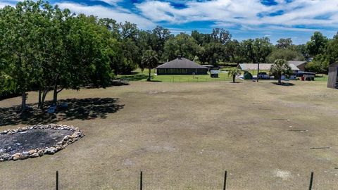 Tiny photo for 830 NW 111th Lane, Oxford, FL 34484 (MLS # S5150375)