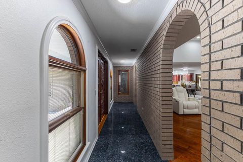 Tiny photo for 830 NW 111th Lane, Oxford, FL 34484 (MLS # S5150375)