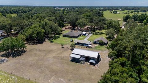 Tiny photo for 830 NW 111th Lane, Oxford, FL 34484 (MLS # S5150375)