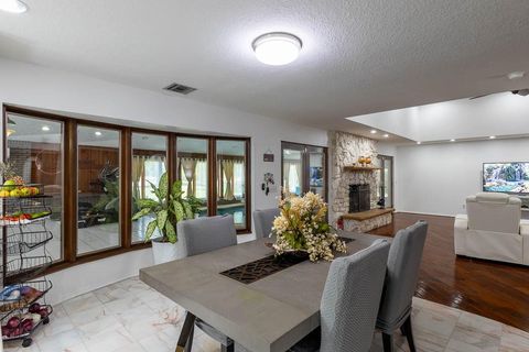 Tiny photo for 830 NW 111th Lane, Oxford, FL 34484 (MLS # S5150375)