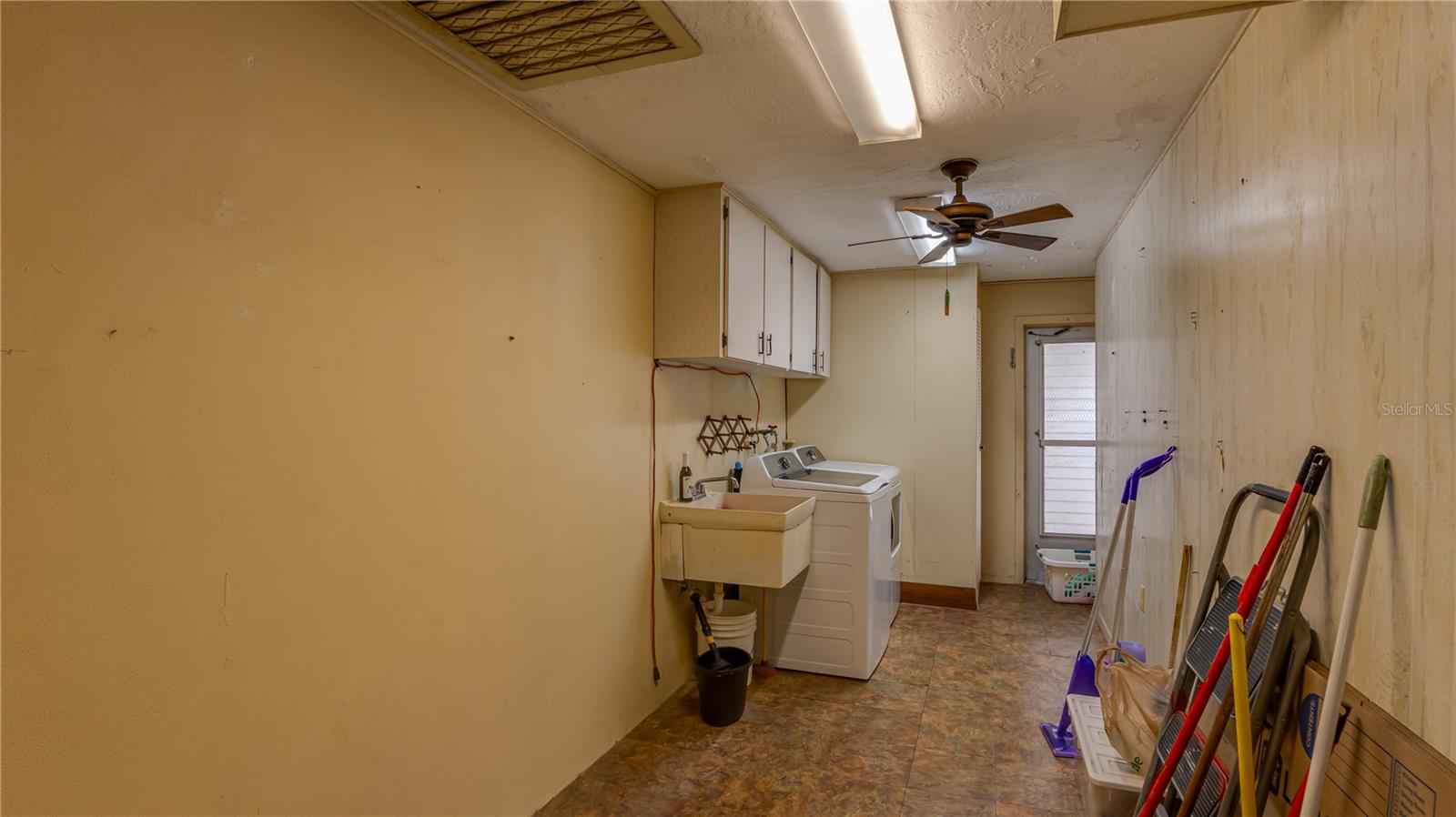 RIVERSIDE HEIGHTS - Residential