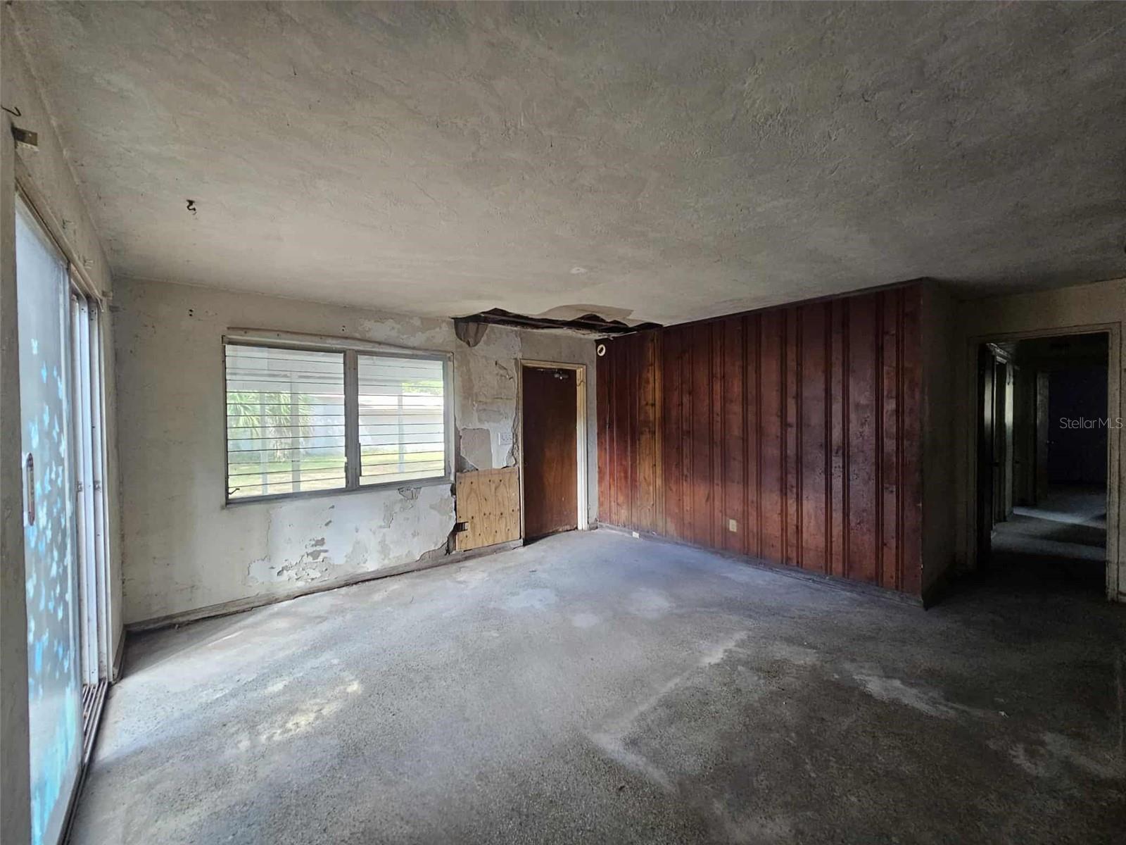 CAROL ESTATES - Residential