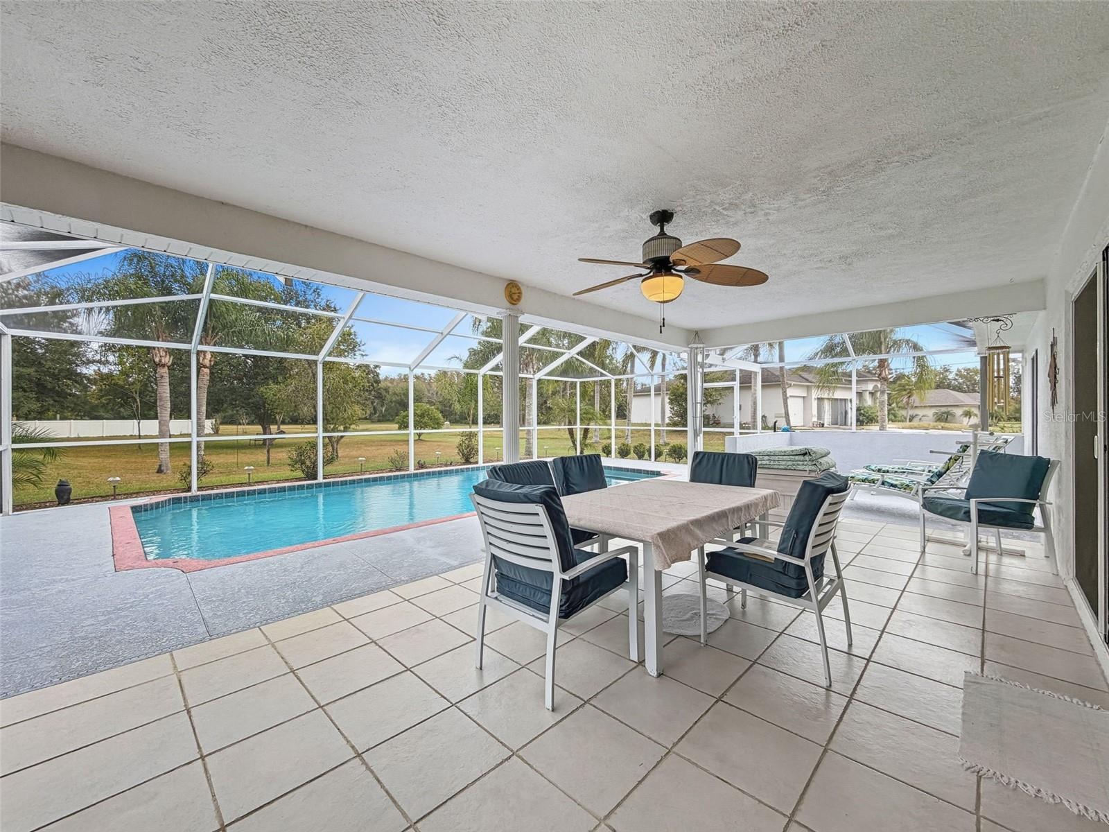 QUAIL HOLLOW ACREAGE - Residential