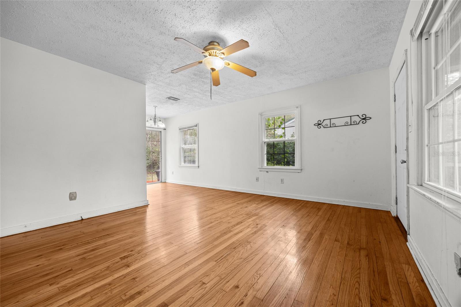 OAK PARK - Residential