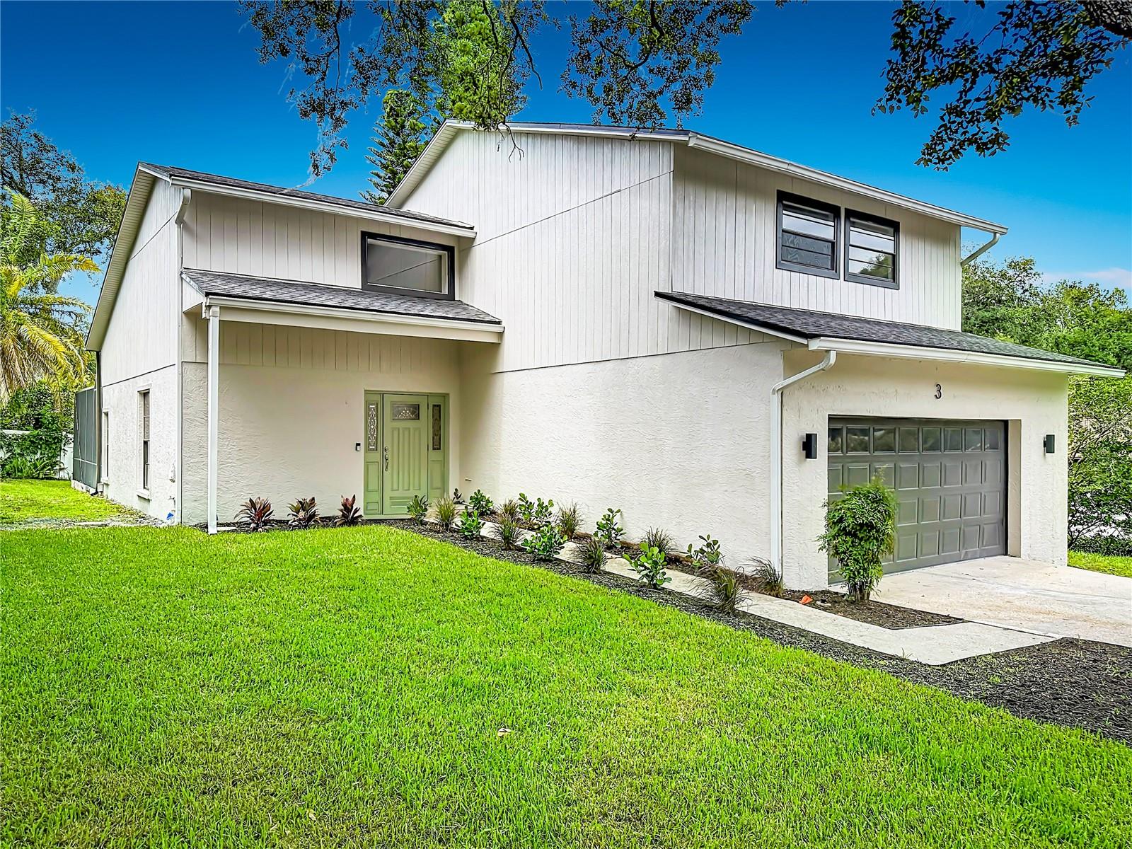 3 OCTAVIA WAY