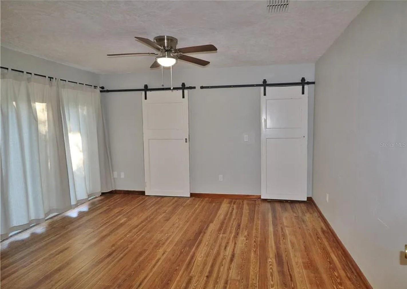 DOWD PARK - Residential