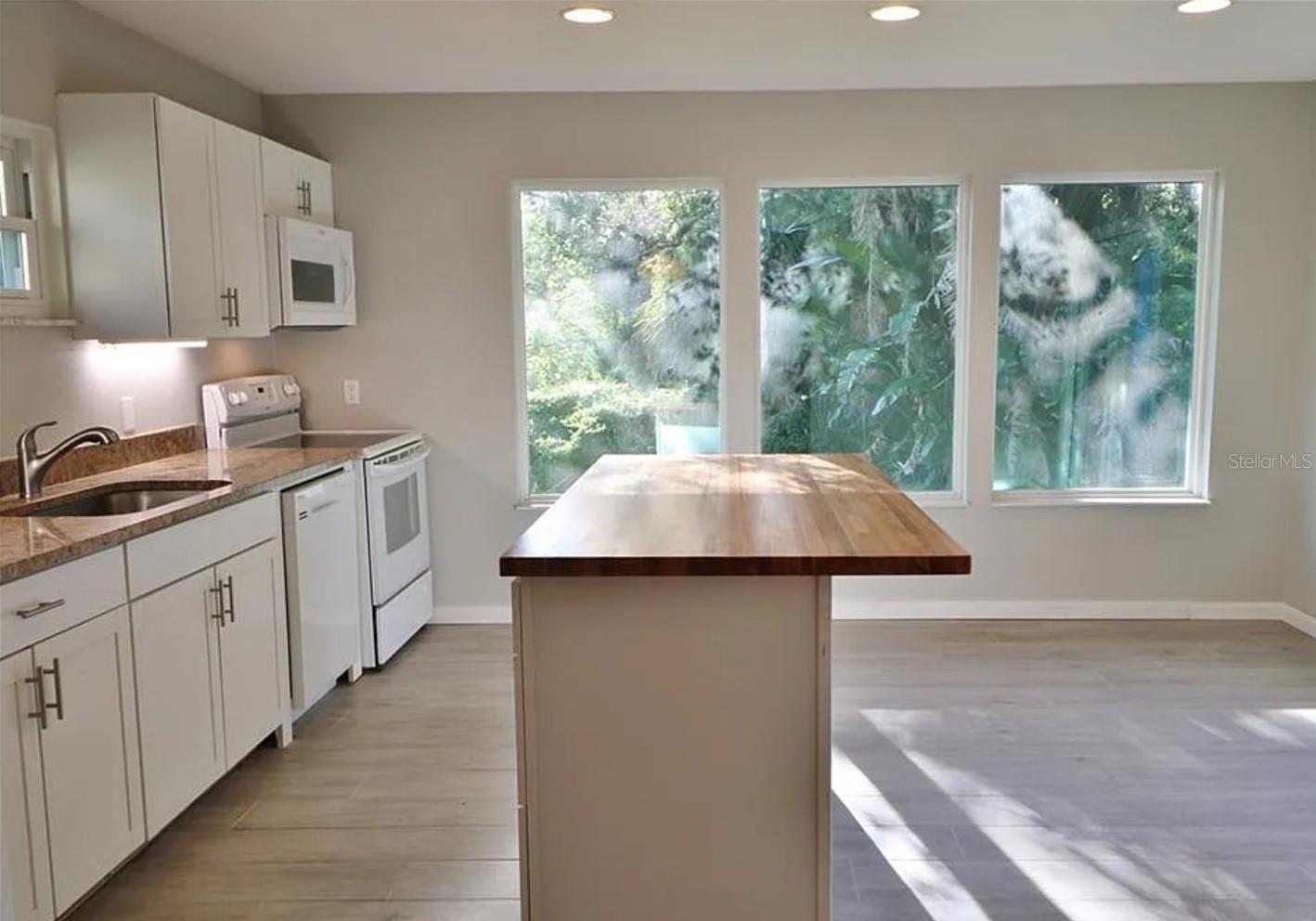 DOWD PARK - Residential