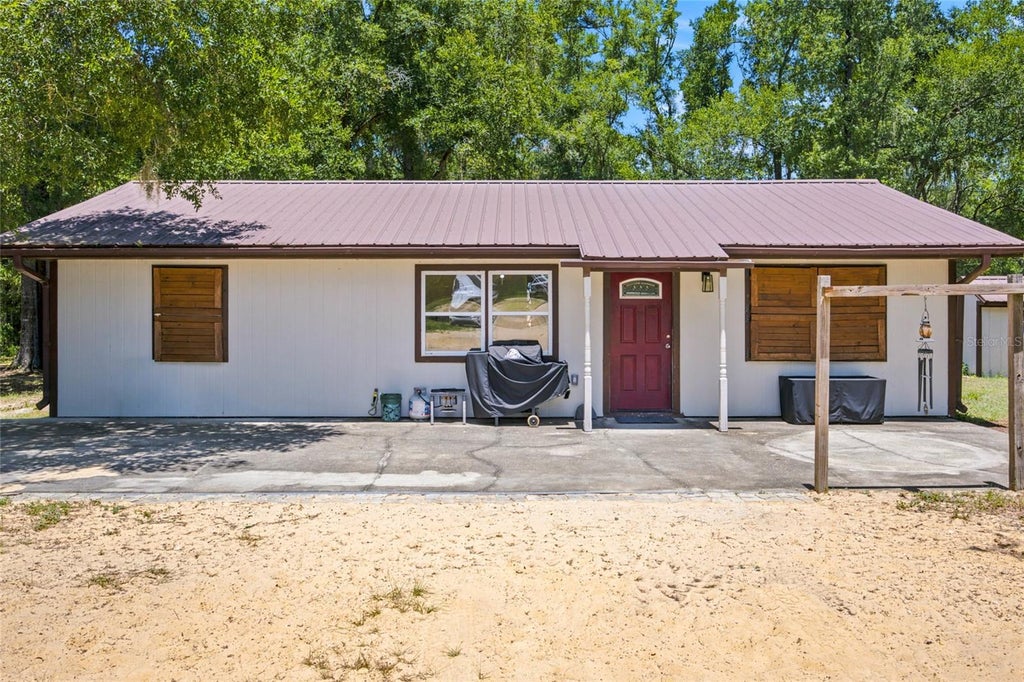 Photo of 13051 NE 60th Street, Williston, FL 32696 (MLS # OM729228)