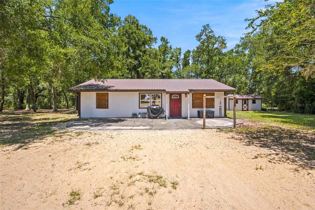 Photo of 13051 NE 60th Street, Williston, FL 32696 (MLS # OM729228)
