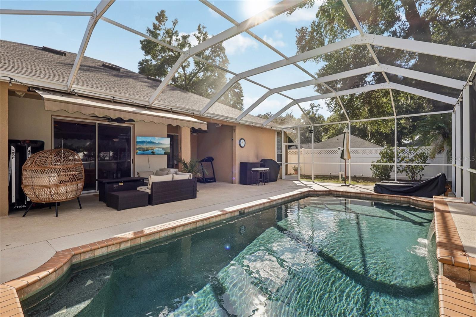 MEADOW WOODS RESERVE - Residential