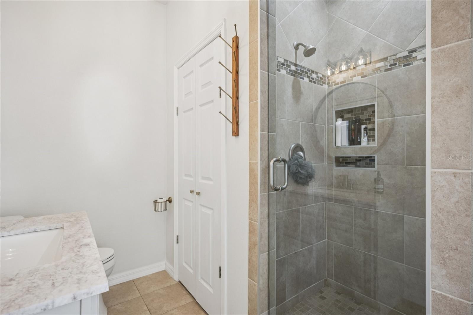 MEADOW WOODS RESERVE - Residential