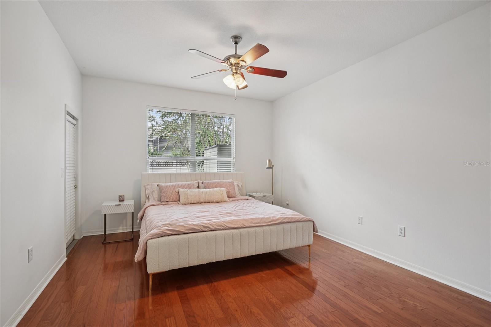 MEADOW WOODS RESERVE - Residential