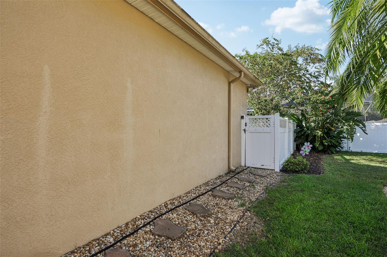 MEADOW WOODS RESERVE - Residential