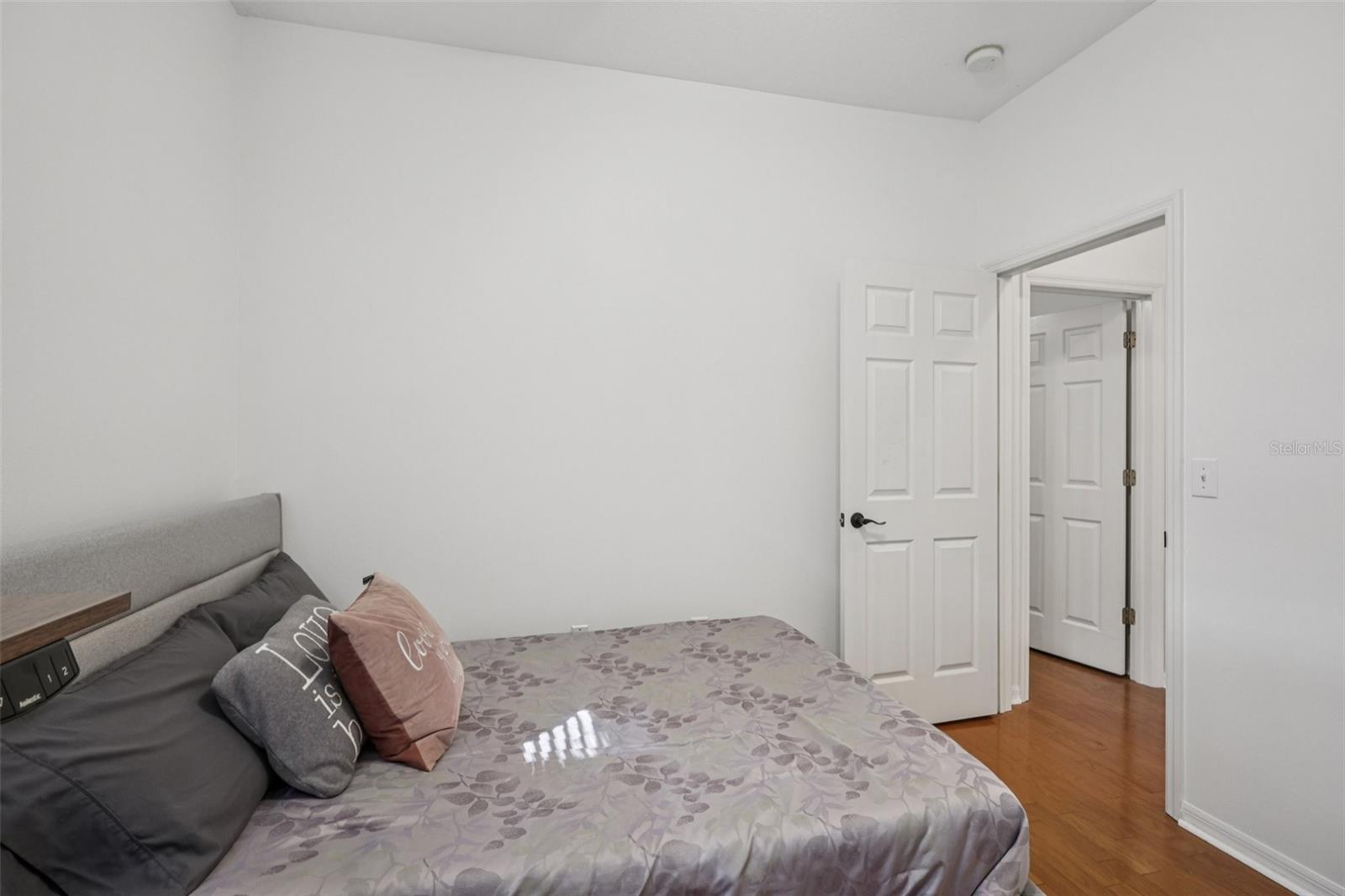 MEADOW WOODS RESERVE - Residential