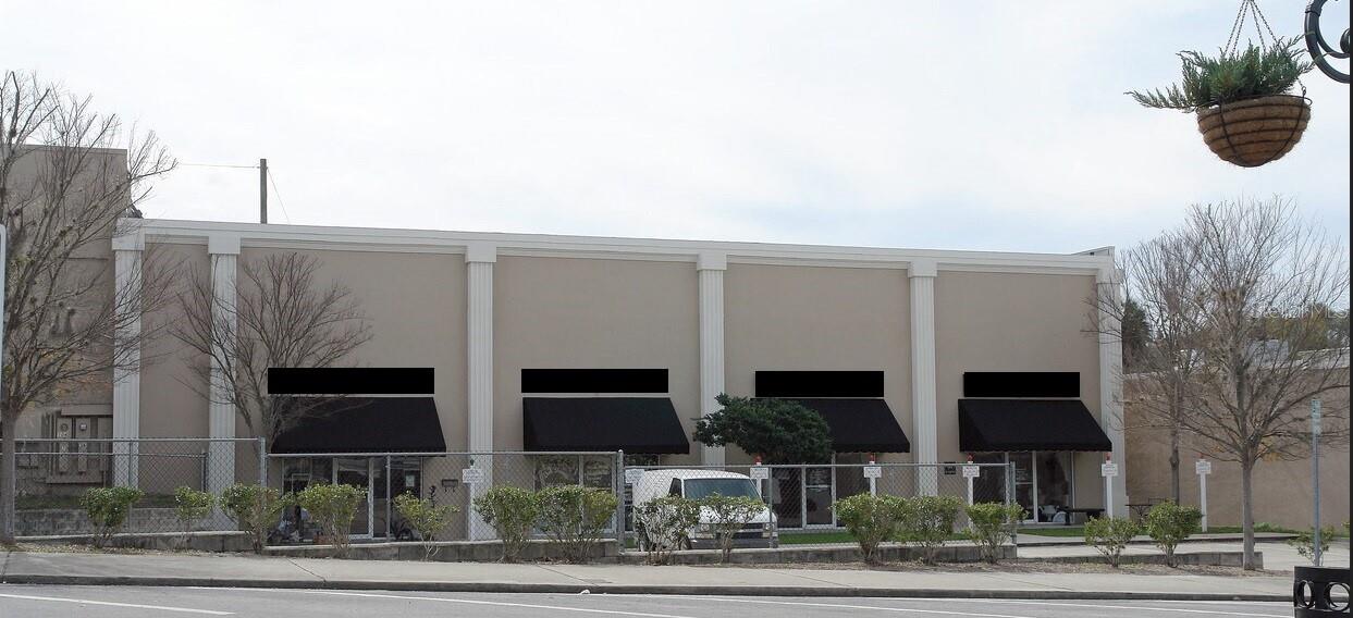 Now leasing: four beautifully remodeled 900 SF office suites located at 120 SW Broadway St in the heart of downtown Ocala. These professional spaces offer a rare combination of charm, functionality, and convenience, ideal for a variety of businesses including legal, financial, creative, or wellness services. Each unit has been thoughtfully updated with modern finishes while preserving the character of the original structure. Tenants will enjoy the benefit of designated on-site parking—an uncommon and highly valuable feature in the downtown core. Positioned just steps from popular restaurants, retail, and the courthouse, this location offers high visibility and walkability, making it a perfect home for growing businesses or satellite offices. Don’t miss the opportunity to secure a remodeled, move-in ready space in one of Ocala’s most desirable professional corridors.