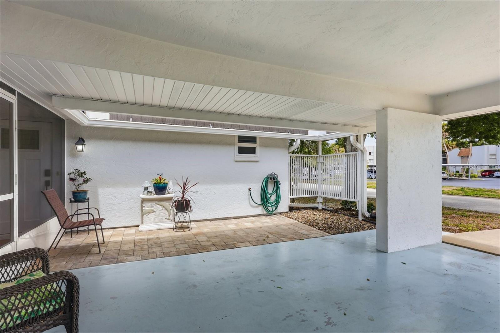 GLEN OAKS RIDGE VILLAS 2 - Residential