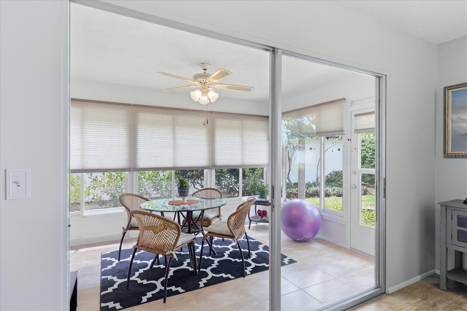 GLEN OAKS RIDGE VILLAS 2 - Residential