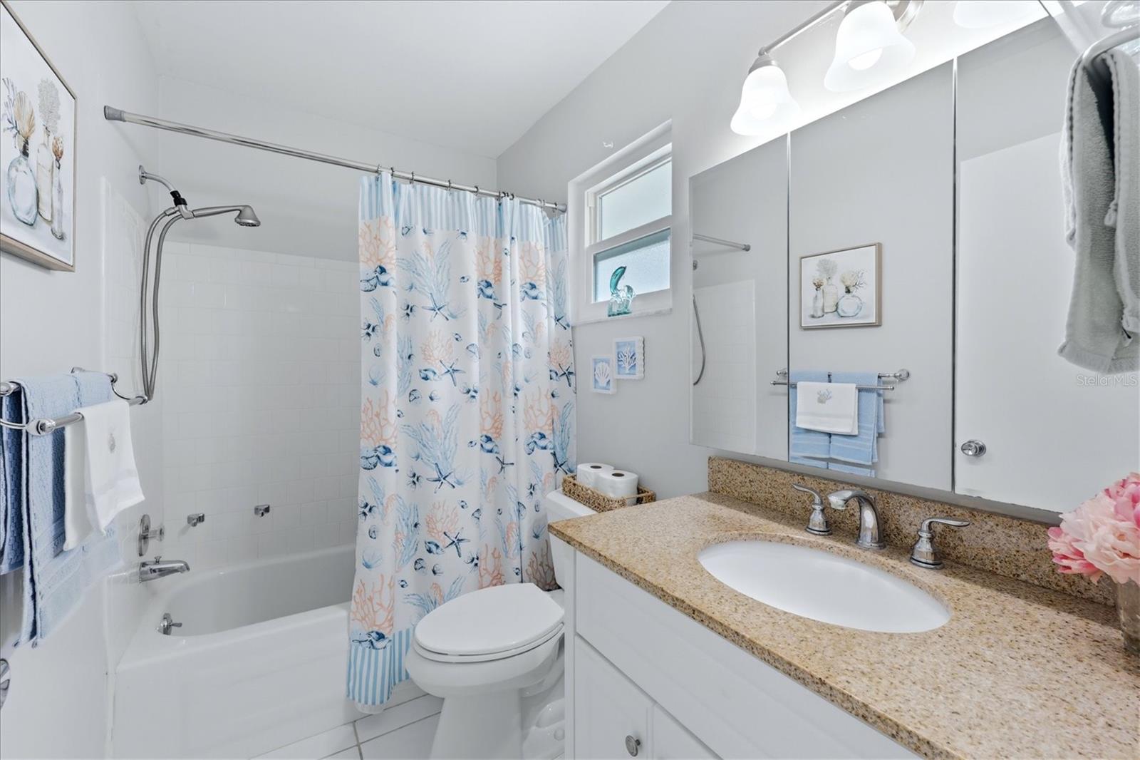 GLEN OAKS RIDGE VILLAS 2 - Residential