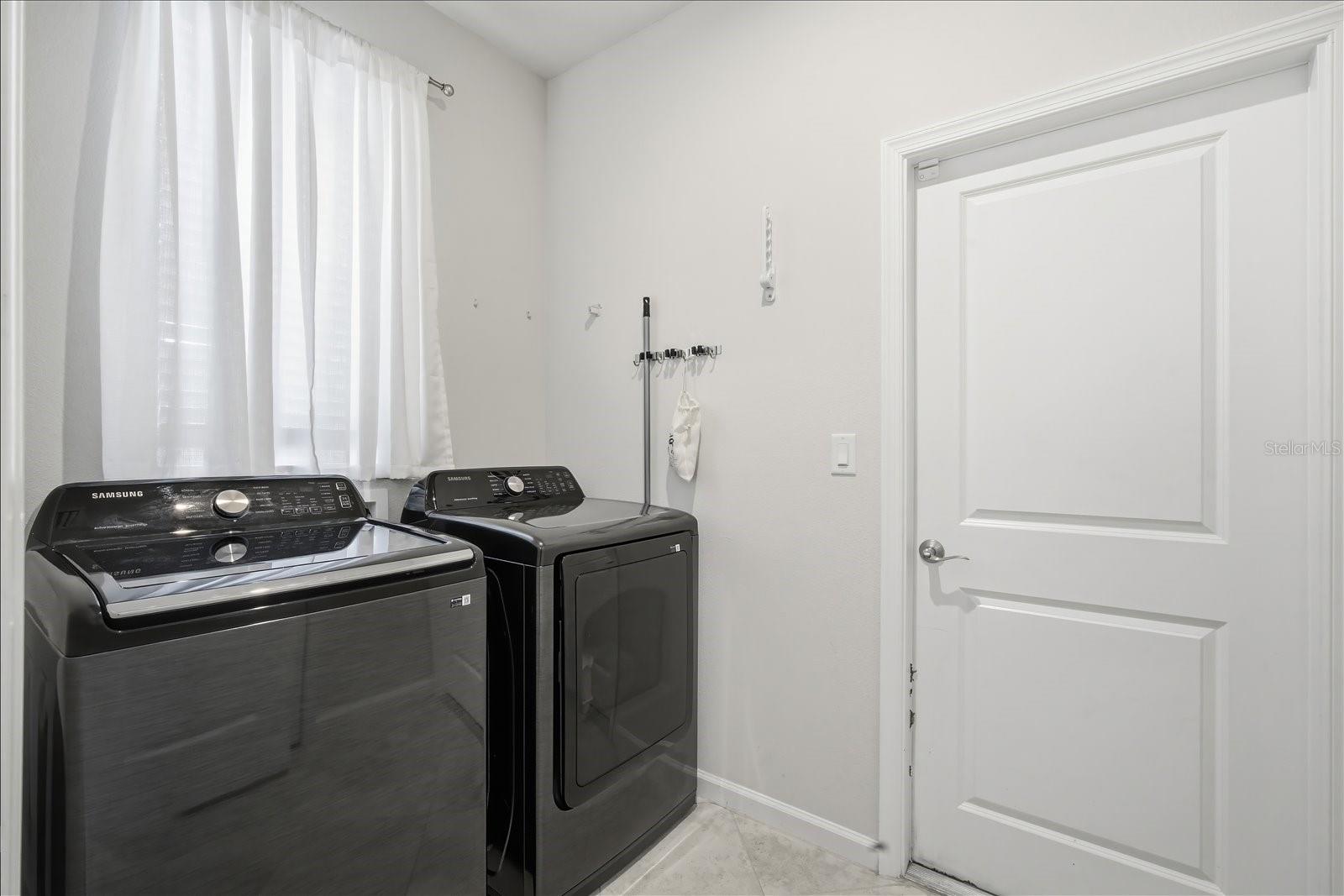 LUCAYA LAKE CLUB PH 4C - Residential