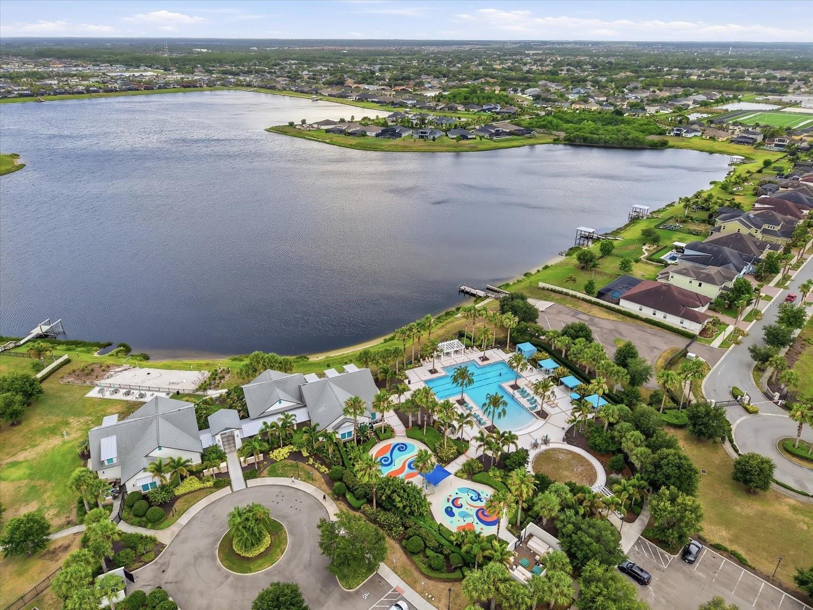 LUCAYA LAKE CLUB PH 4C - Residential