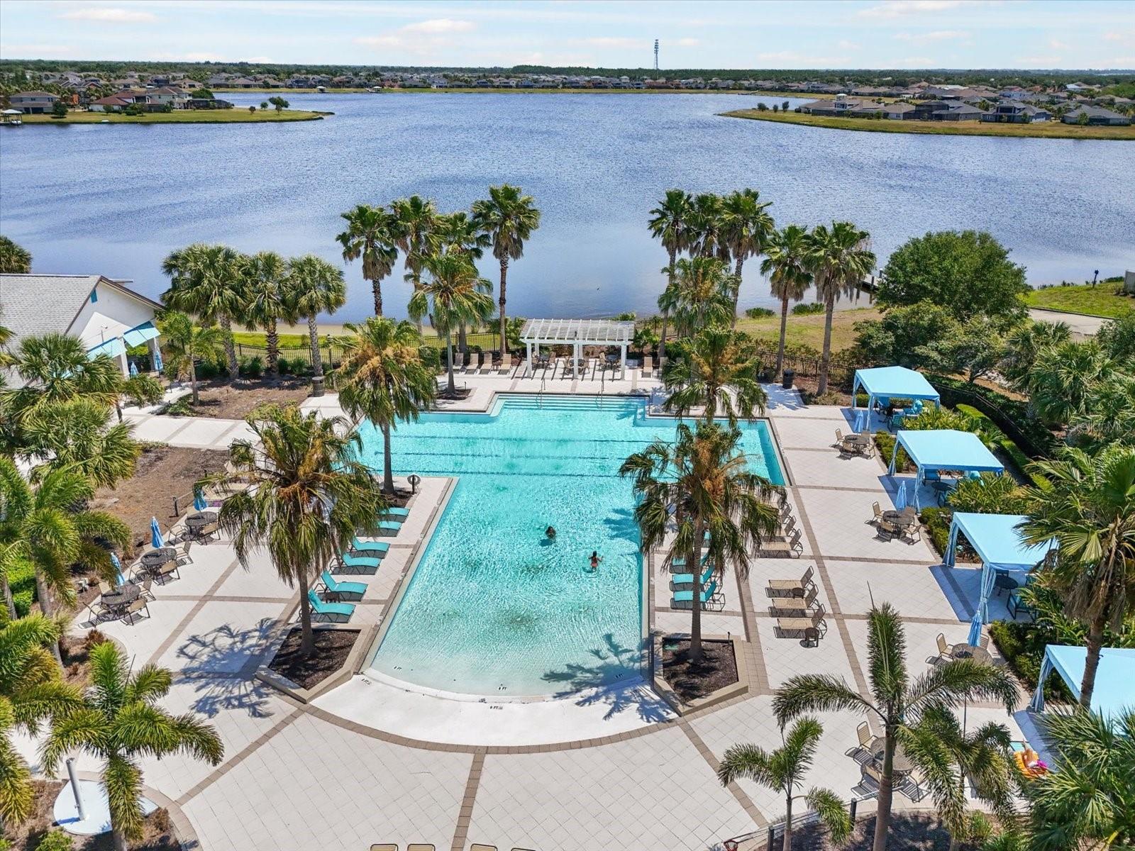 LUCAYA LAKE CLUB PH 4C - Residential