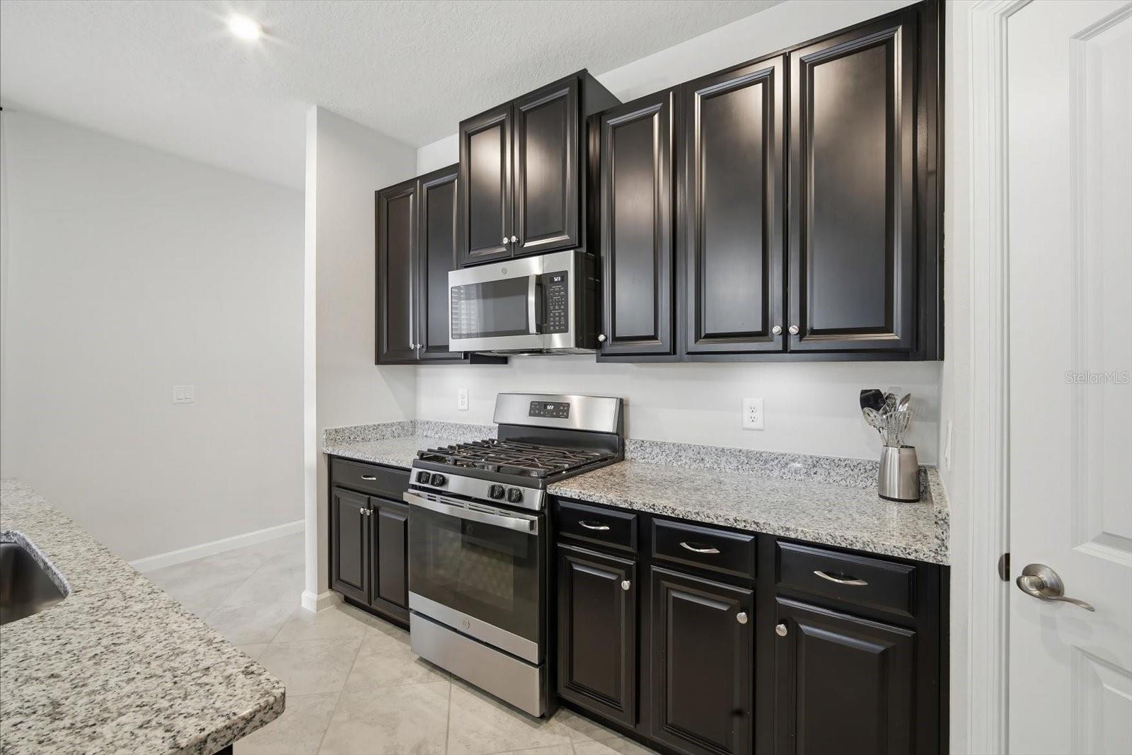 LUCAYA LAKE CLUB PH 4C - Residential