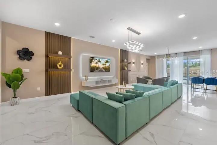 SONOMA RESORT AT TAPESTRY - Residential