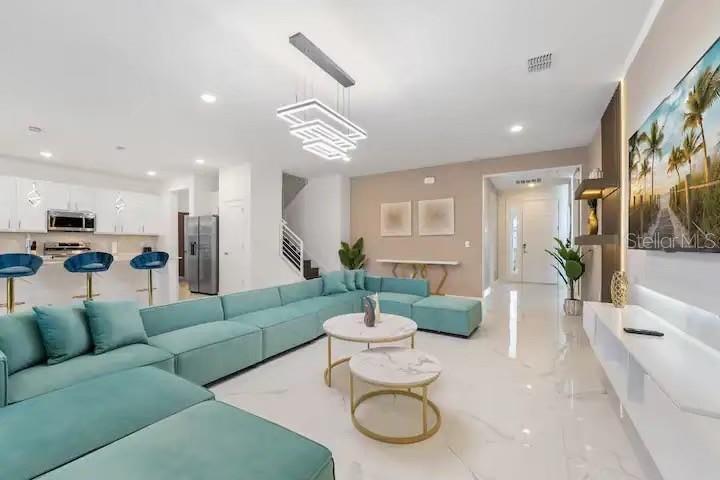 SONOMA RESORT AT TAPESTRY - Residential