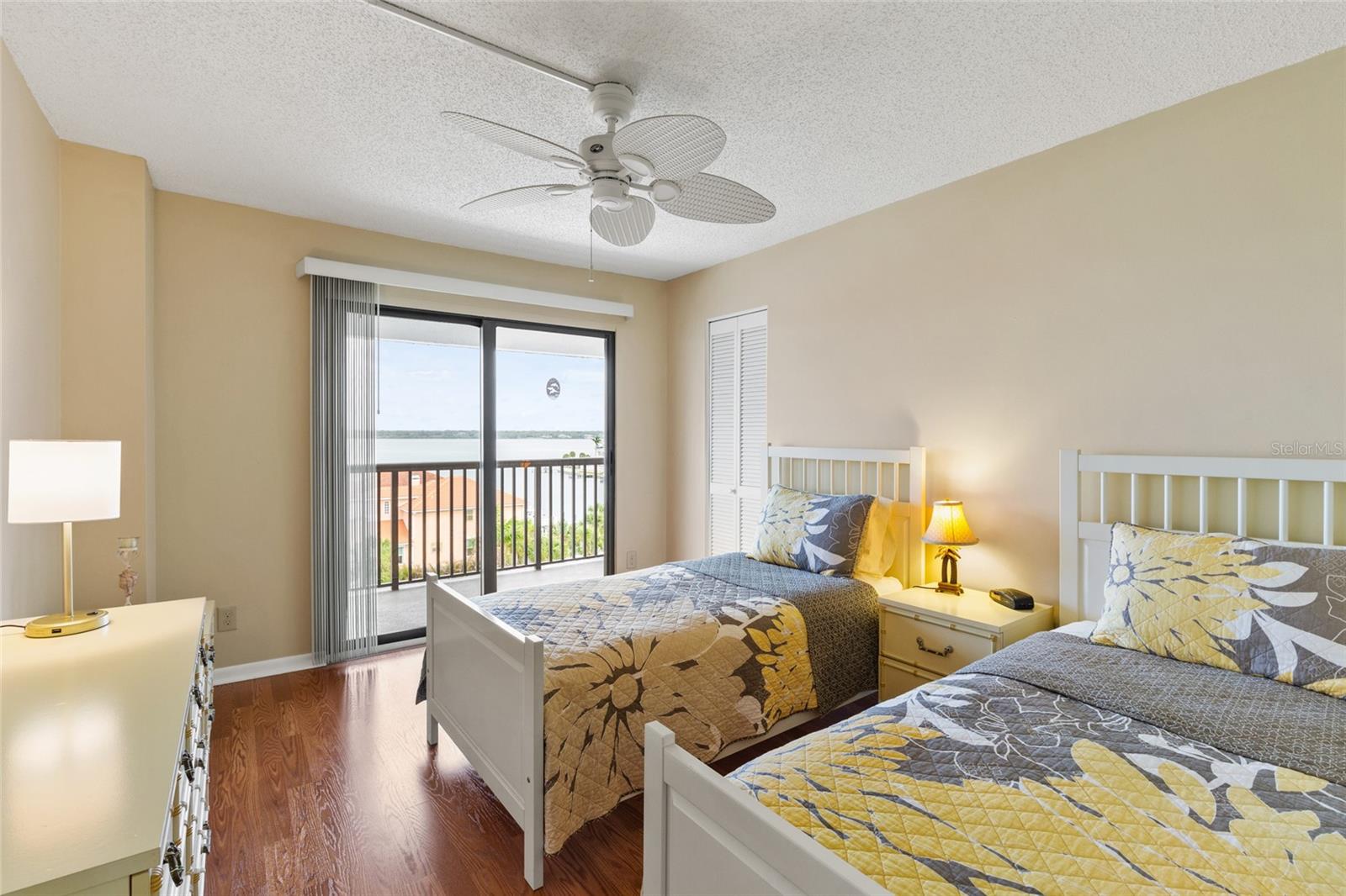 HARBORAGE CONDO BELLEAIR BEACH - Residential