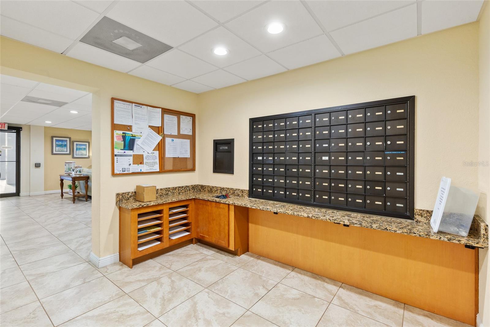 HARBORAGE CONDO BELLEAIR BEACH - Residential